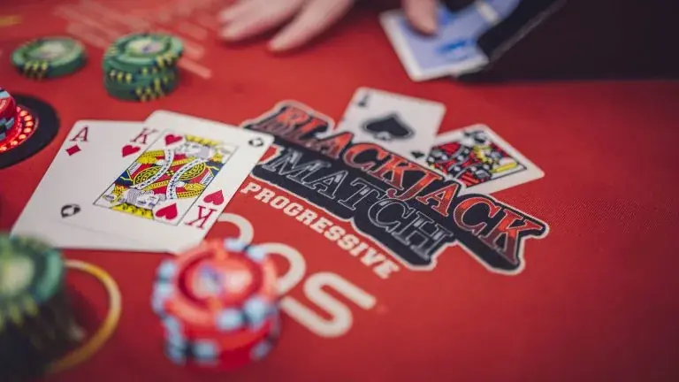 Vegas Kings casino blackjack